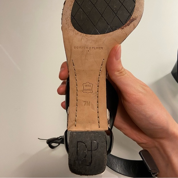 Donald J Pilner Embossed Leather Snake Heels Size 7 - Picture 6 of 7